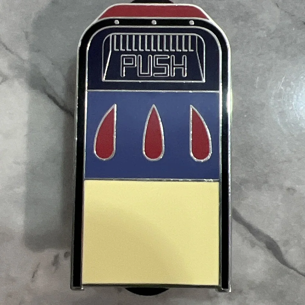 Disney Parks 2025 Character Trash Bins Cans‎ Mystery Pins - Snow White
